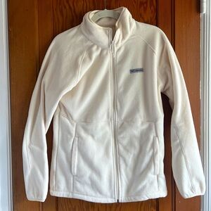 Women’s Columbia Jacket. Lightly worn & great condition. Very soft.
